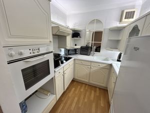 Photo 8- click for photo gallery